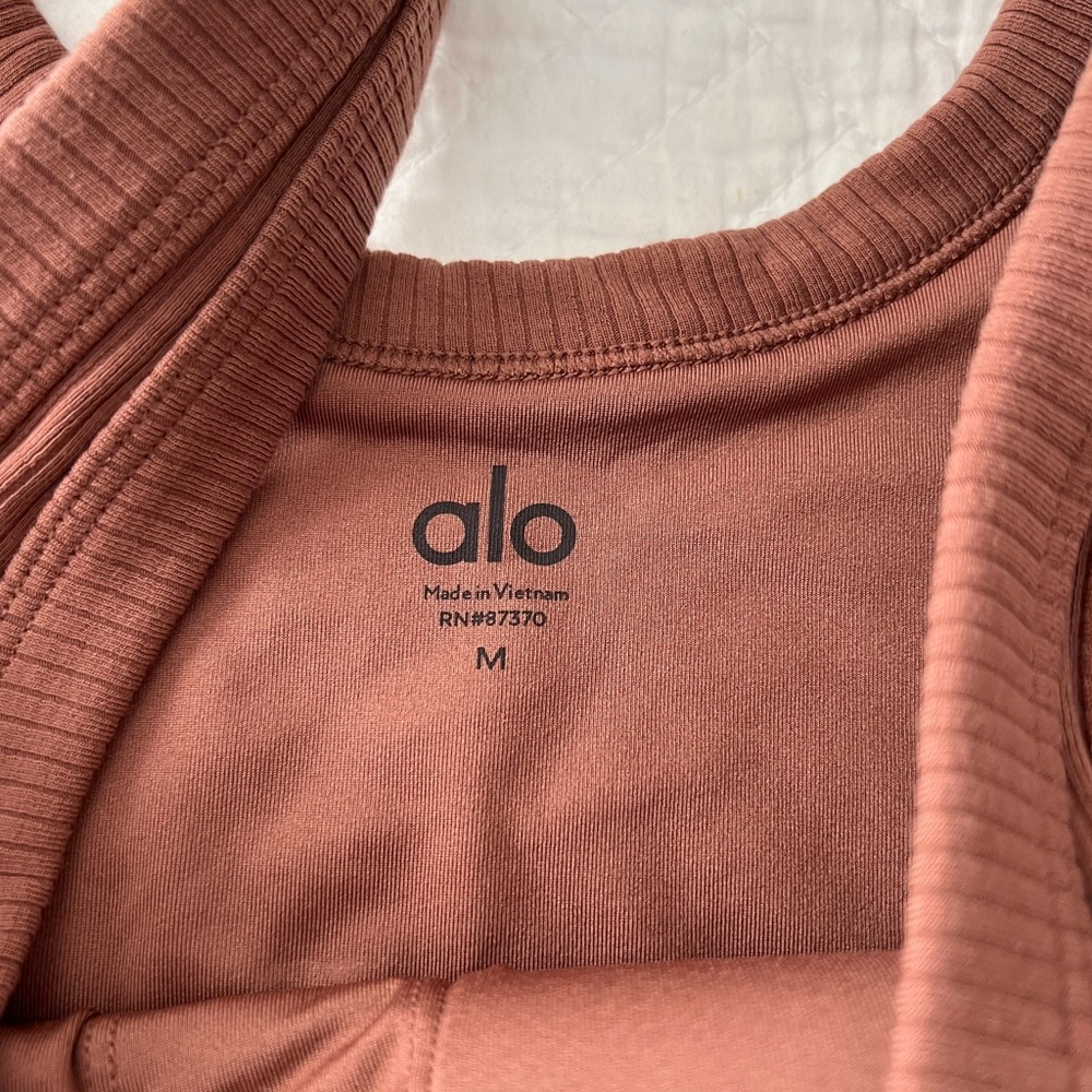 Alo Wellness bra - Picture 3 of 6